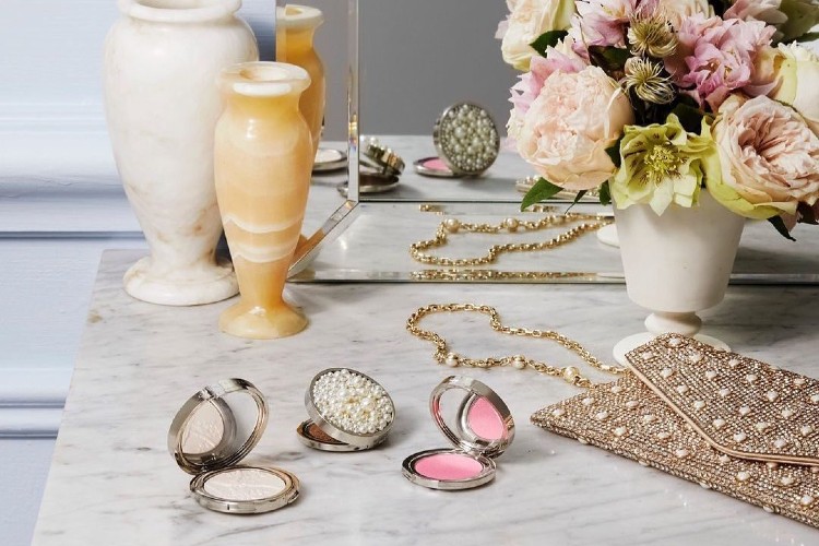 Blushes for Fair Skin with Pink Undertones