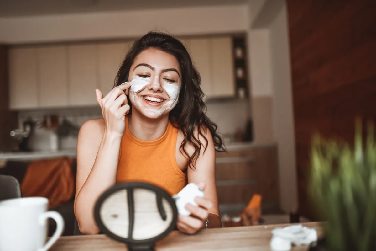 Carnosine for skin
