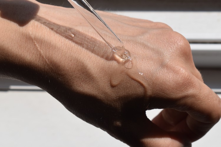 The Ordinary Ascorbic Acid + Alpha Arbutin Texture